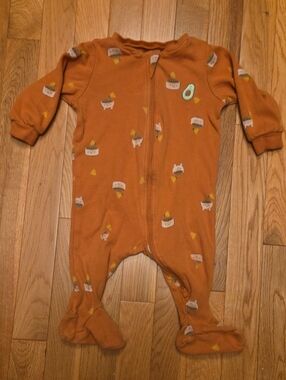 5/$20 Pekkle 6M Nacho Print Onsie Zipper Footed Sleeper Pajamas